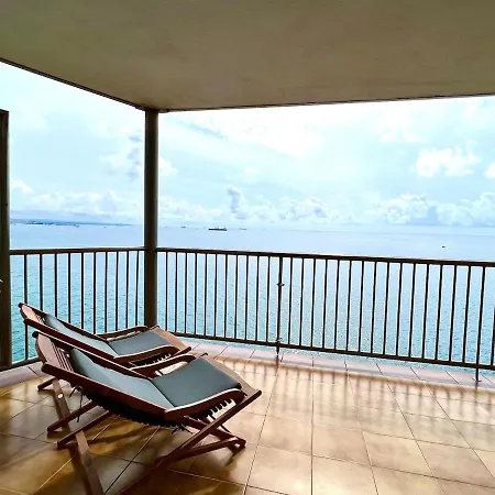 Apartment With Spectacular Views *